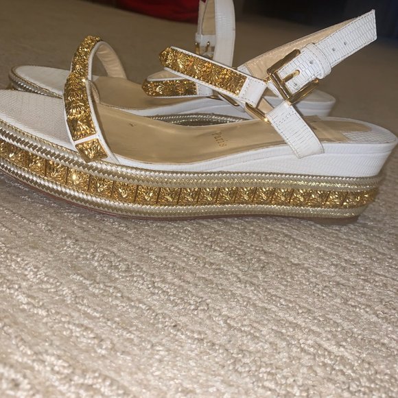 Christian Louboutin White Gold Pyraclou 60 Calf Stud Platform - Picture 6 of 9